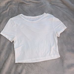 pacsun cropped white tee